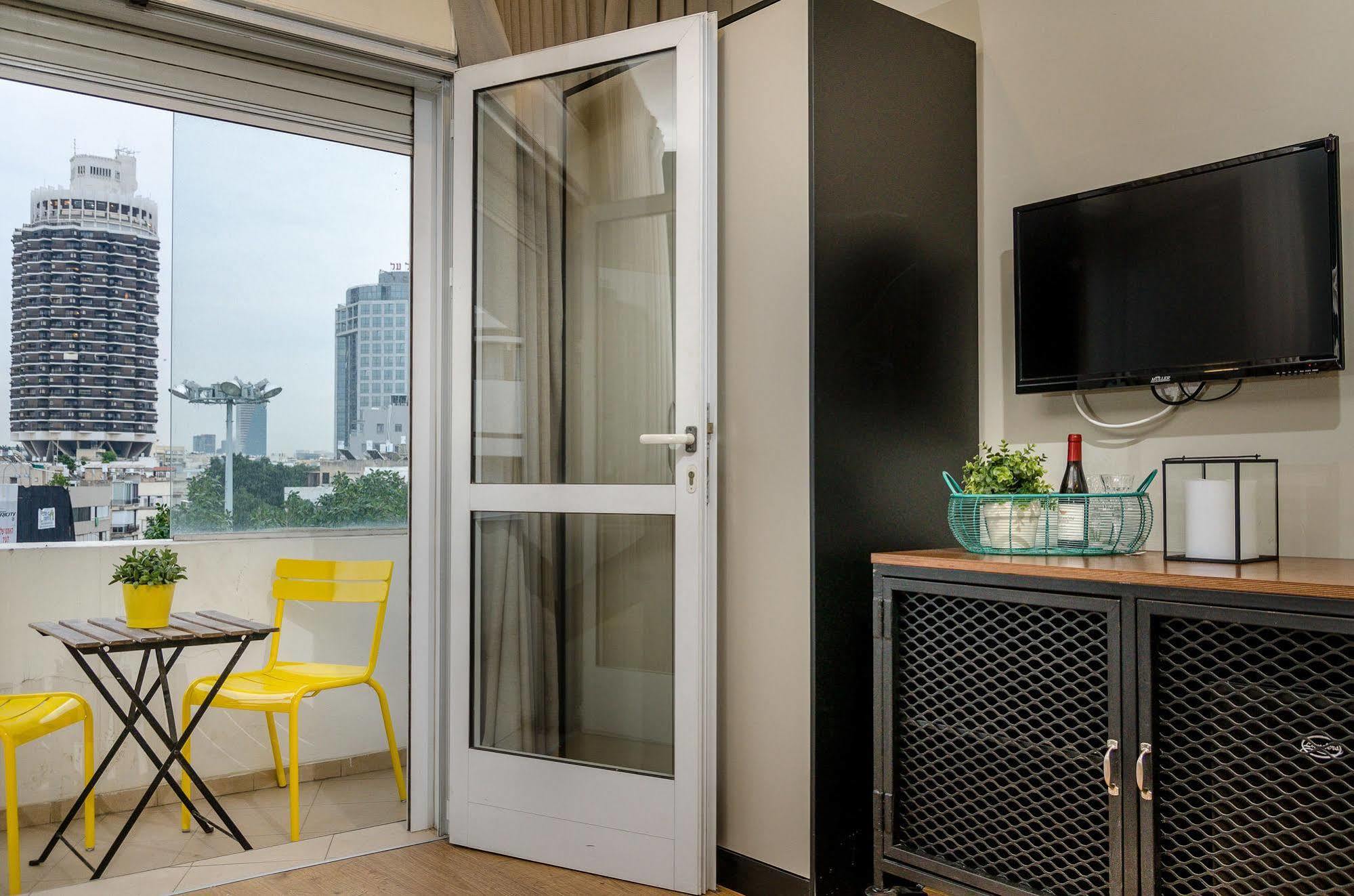 Olive The White House Hotell Tel Aviv Exteriör bild